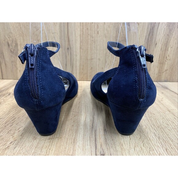 SUN STONE Miley Wedge Buckle Sandals Shoes Women's 9.5 M Cut Out Sides Round Toe - Picture 7 of 16